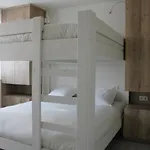 Rene Mouchotteplein Apartment