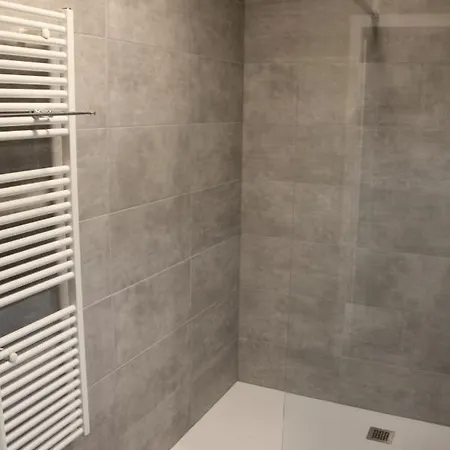 Apartamento Rene Mouchotteplein